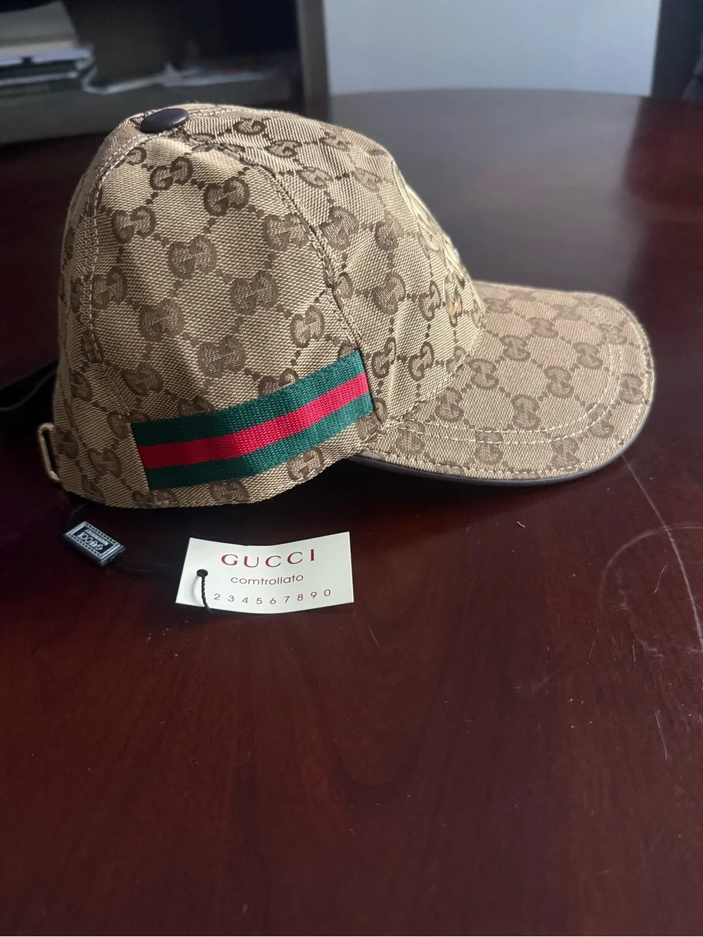 Gucci baseball cap